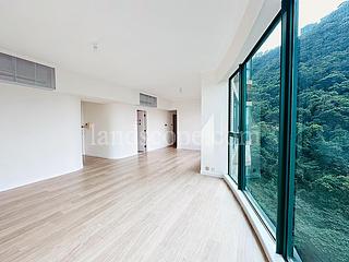 Mid Levels Central - Hillsborough Court 03