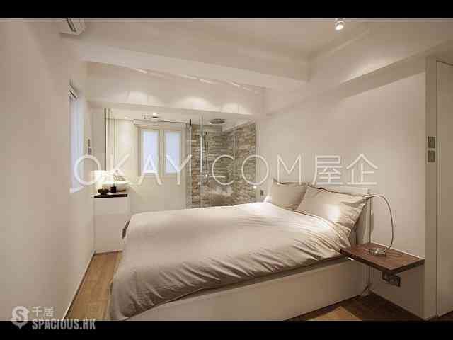 Sai Ying Pun - Standard Mansion 04