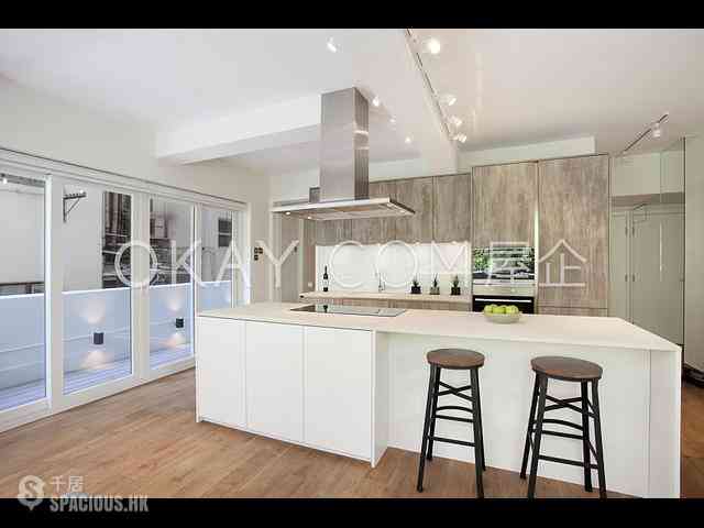 Sai Ying Pun - Standard Mansion 07