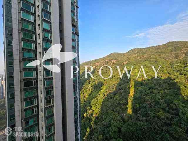 Tai Hang - Ronsdale Garden 01