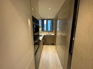 Wong Chuk Hang - The Southside Phase 1 Southland Tower 2B 03