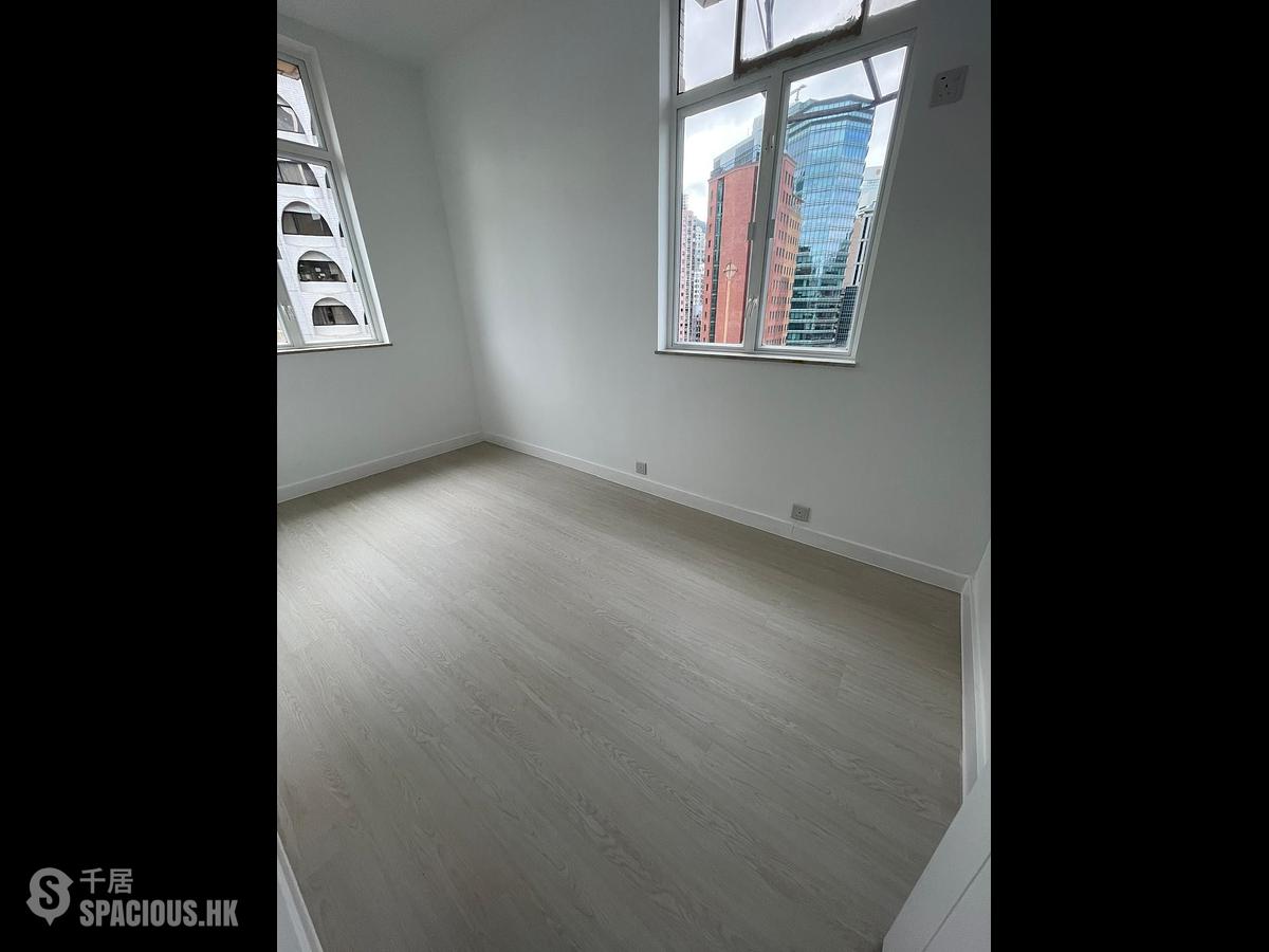 Wan Chai - Hay Wah Building 01