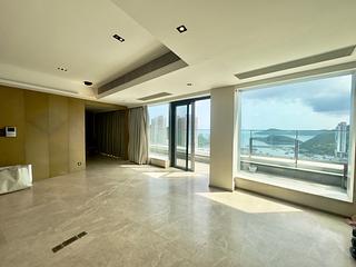 Wong Chuk Hang - Marinella 02