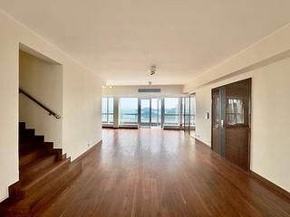 Wong Chuk Hang - Marinella 02