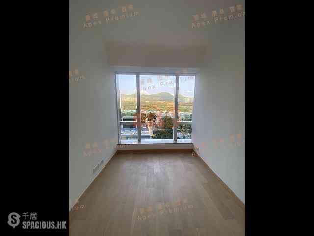 Tseung Kwan O - Monterey Block 3 07