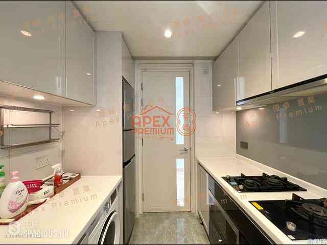 Tseung Kwan O - Monterey Block 3 13