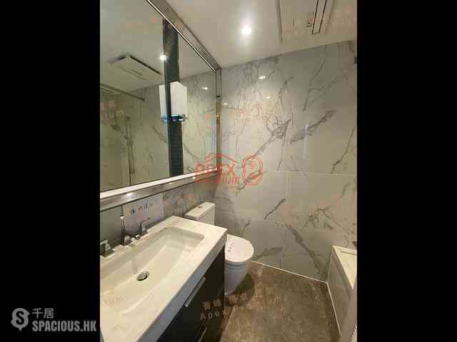 Tseung Kwan O - Monterey Block 3 12