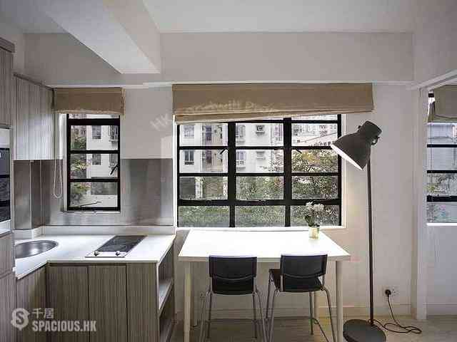 Sai Ying Pun - Fook On Building 09
