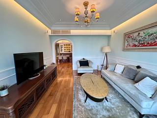 Mid Levels Central - South Garden Mansion 03
