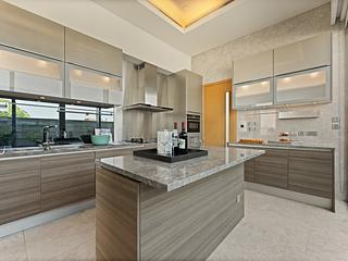 The Peak - 42, Plantation Road 05