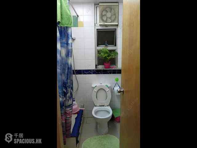 Shek Tong Tsui - Chester Court 07