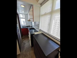Sai Ying Pun - Yen Fook Mansion 02