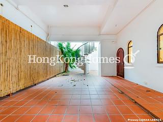 Chung Hom Kok - Casa Del Sol 03