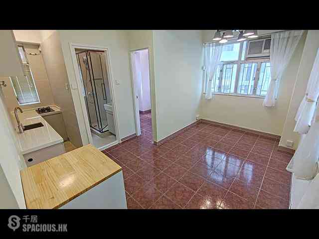 Sheung Wan - Shing Po Building 01