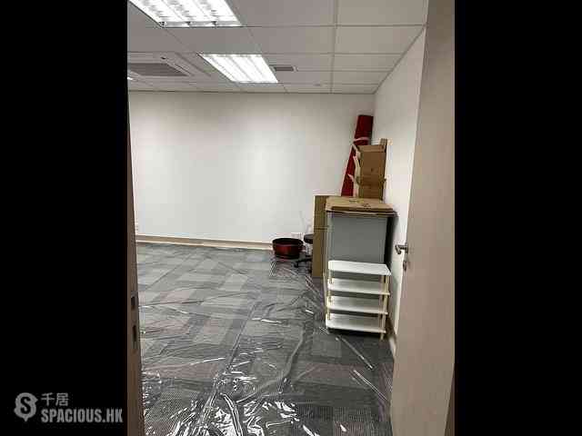 Kwai Chung - Roxy Industrial Centre 06