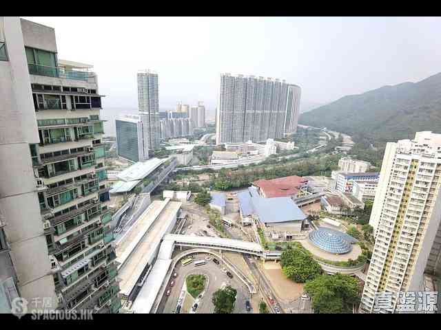 Tung Chung - Tung Chung Crescent 01