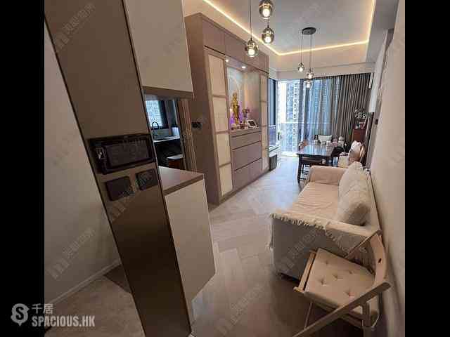 Kai Tak - Henley Park Mansion B 07