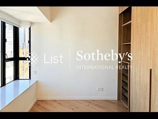Sai Ying Pun - 111, High Street 04