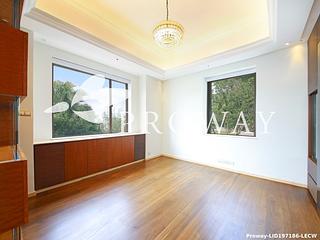 The Peak - Chu Wan 11