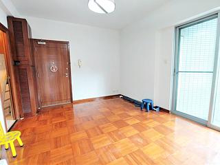 Quarry Bay - Royal Terrace 02