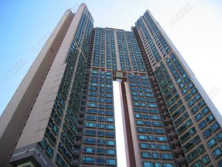 Fortress Hill - Le Sommet 10