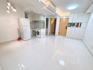 Sheung Wan - Queen's Terrace 05
