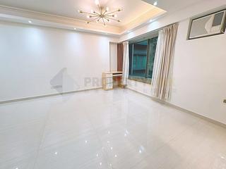 Sheung Wan - Queen's Terrace 03