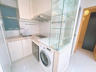 Sheung Wan - Queen's Terrace 10