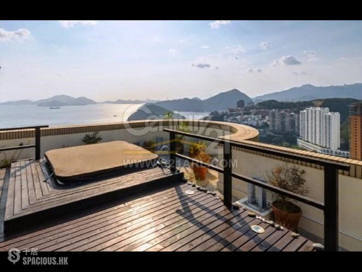 Repulse Bay - Fairmount Terrace 01