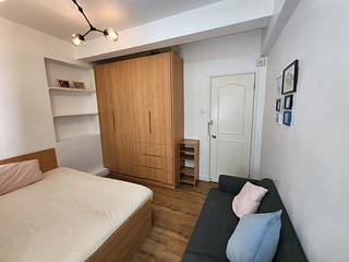 Sai Ying Pun - 114-116, First Street 02
