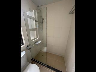 Mid Levels Central - Good View Court 06