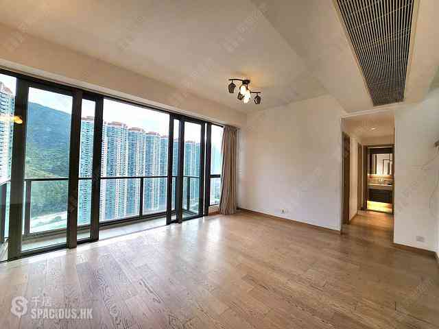 Tung Chung - The Visionary Tower 8 03