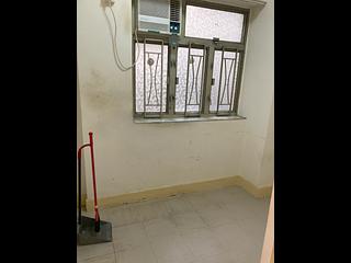 Wan Chai - Four Sea Mansion 02