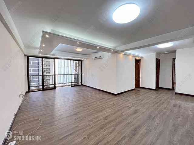 Wan Chai - Phoenix Court Block 1 01