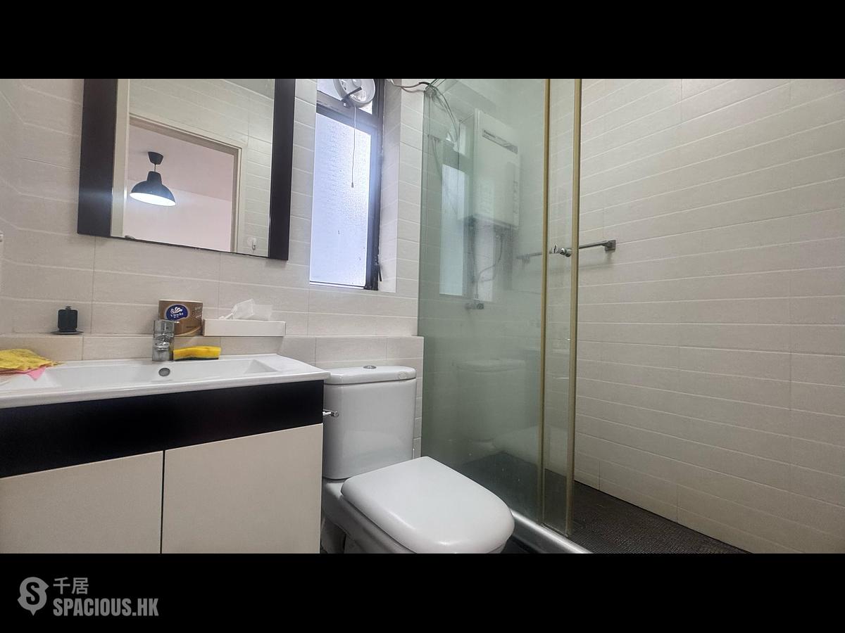 Discovery Bay - Discovery Bay Phase 3 Hillgrove Village Glamour Court 01