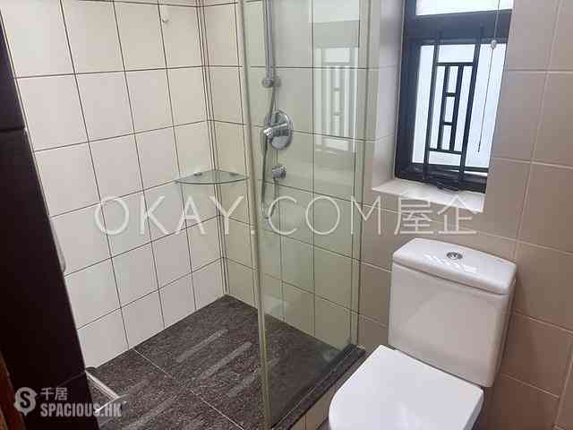 Sai Ying Pun - Tak Yan Building 10