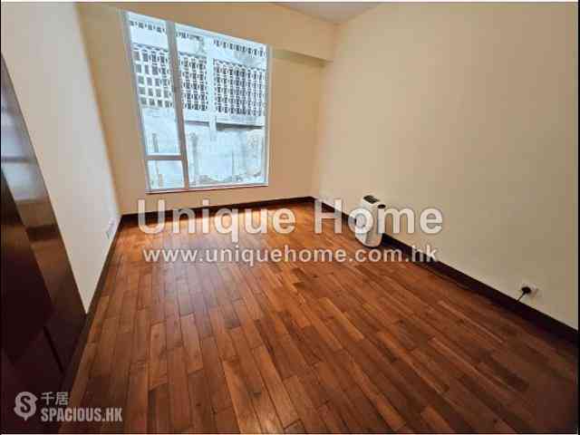 Chung Hom Kok - Horizon Ridge 09