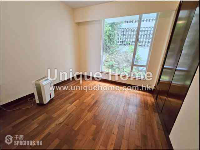 Chung Hom Kok - Horizon Ridge 10
