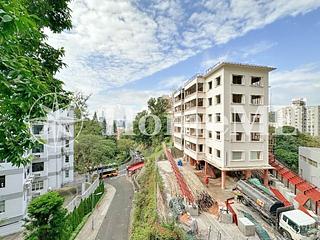Tai Hang - Alpha Court 06
