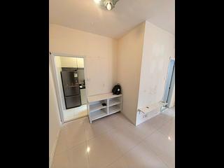 Kennedy Town - Smithfield Court 06