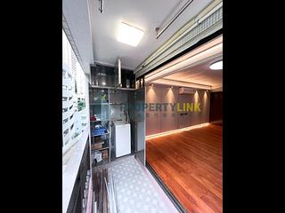 Wan Chai - Phoenix Court 02