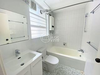 Chung Hom Kok - 30-36, Horizon Drive 04