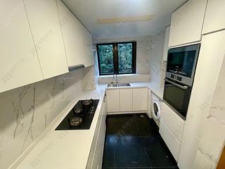 Mid Levels Central - Tavistock II 03