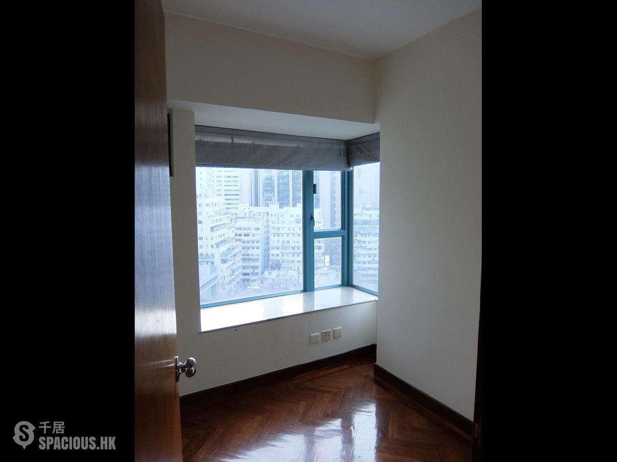 Causeway Bay - The Grandeur 01