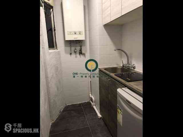 Sai Ying Pun - Fung Sing Mansion 04