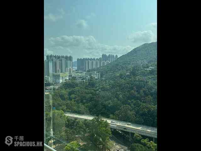 Tseung Kwan O - The Metro City Phase 1 05
