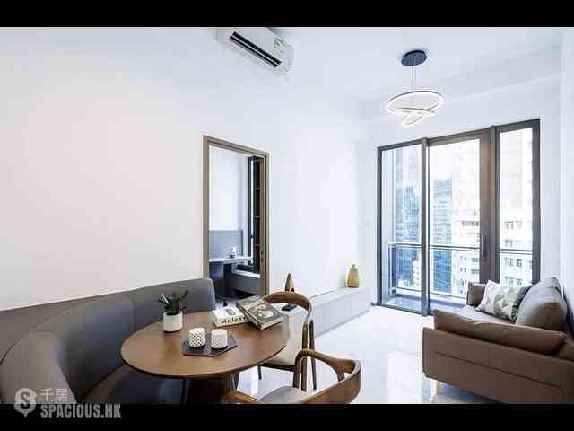 Wan Chai - One Wood Road 01