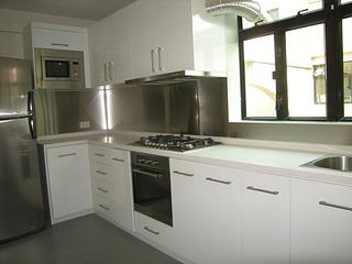 Pok Fu Lam - Regent Palisades Block 5 06
