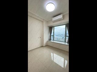 Tsim Sha Tsui - The Victoria Towers Tower 3 12