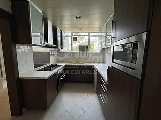Deep Water Bay - Deepdene Block B 10